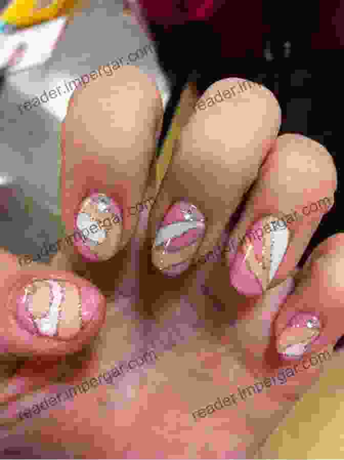 A Gallery Of Nail Art Designs Displaying A Variety Of Styles, Colors, And Patterns Trending Nail Art Ideas: A Photo For Trending Nail Arts Edition 04: Cool Easy Glamorous And Inspiring Nail Art Designs For Your Fingers Toes (PoshLane Nail Art Ideas: Photo 4)